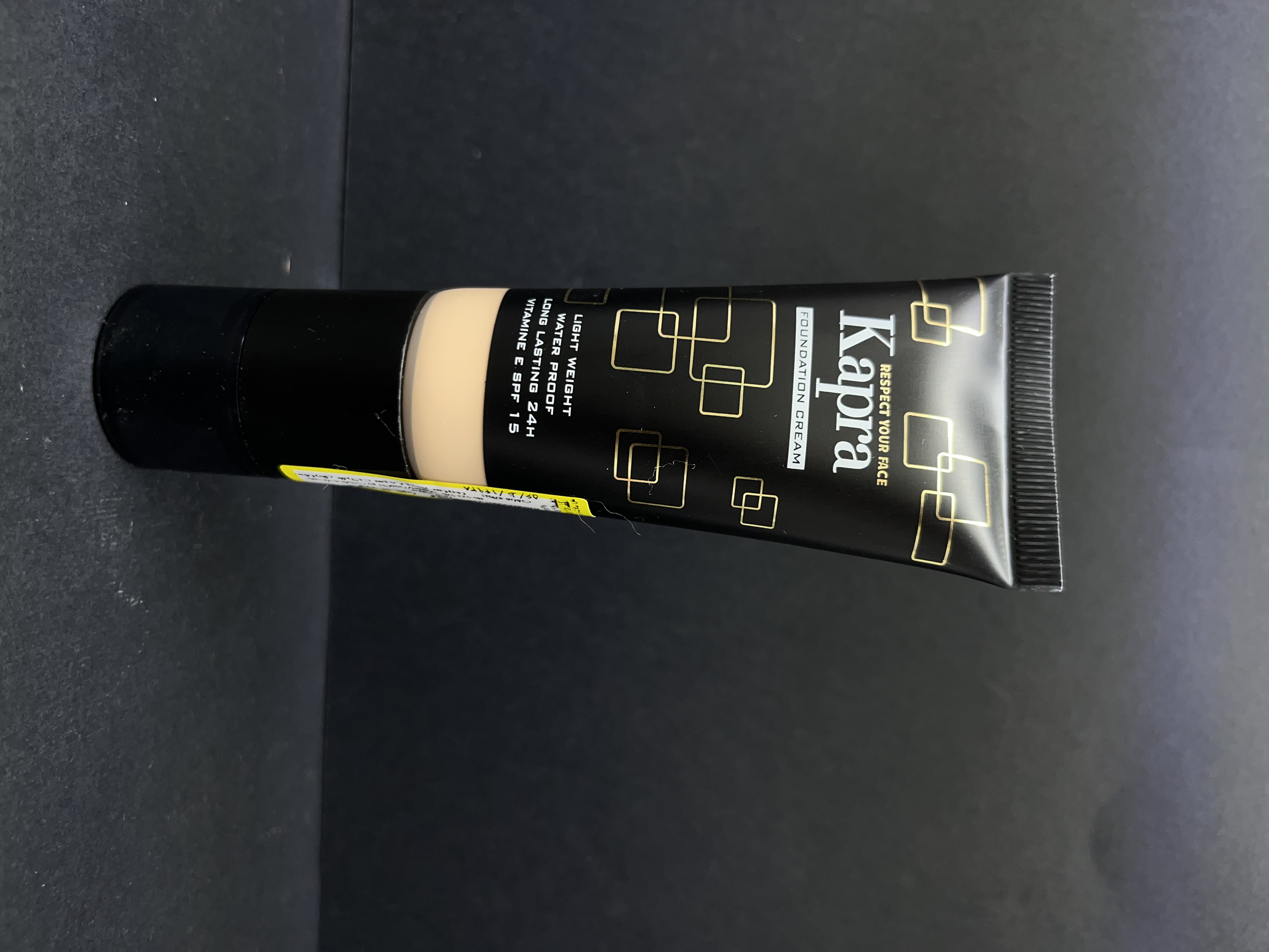 کرم‌پودر تیوپی ۷۰۳ کاپرا