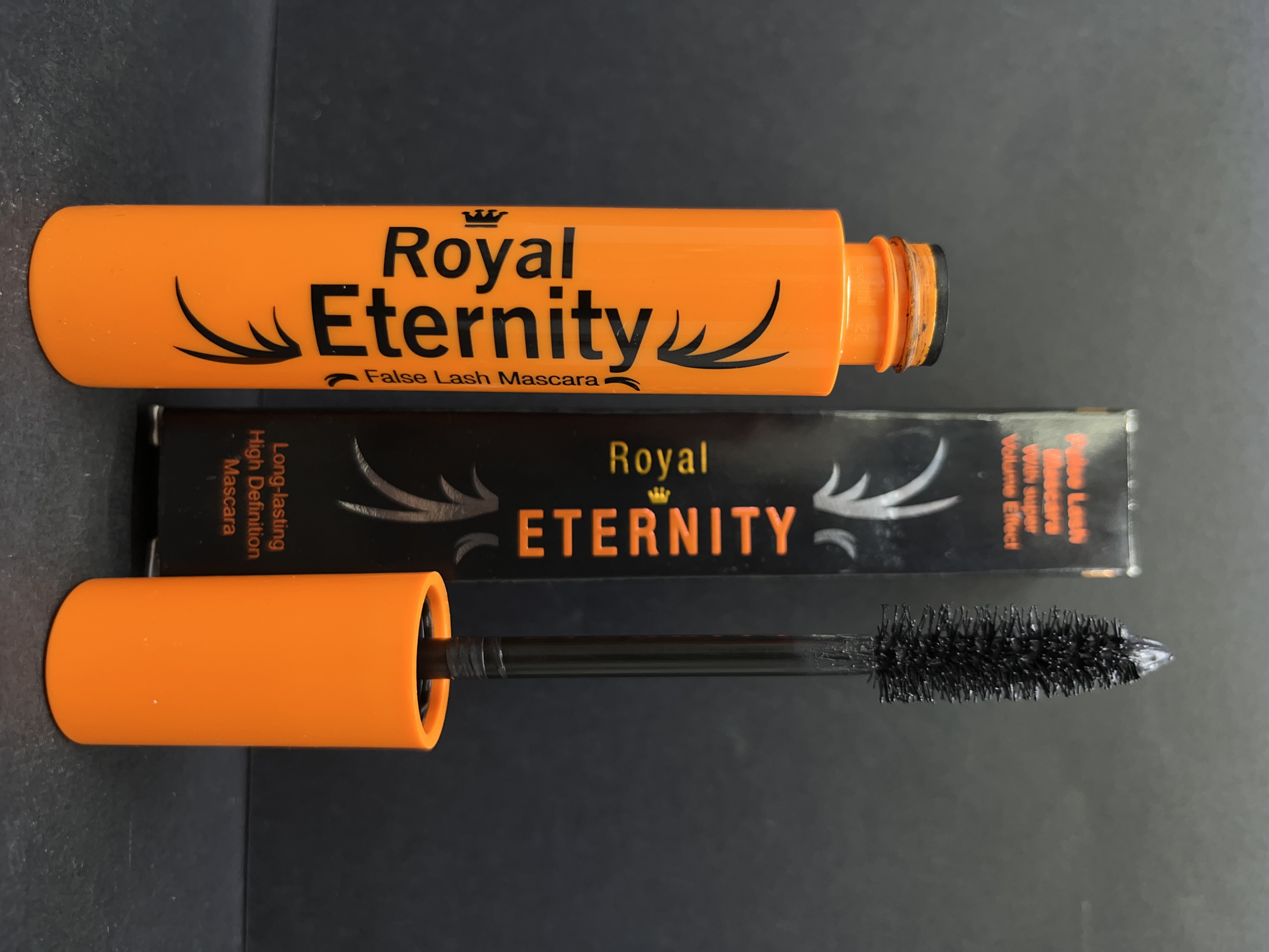 ریمل فالس لش رویال اترنتی با مواد کاملا گیاهی